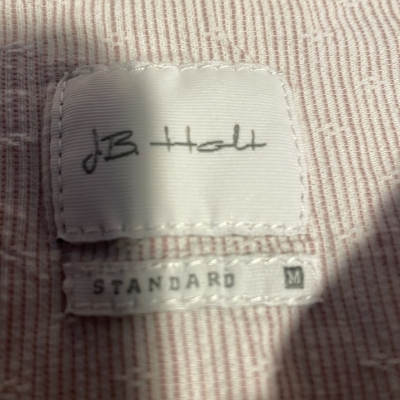 Nice Button Down!! - Picture 6 of 7